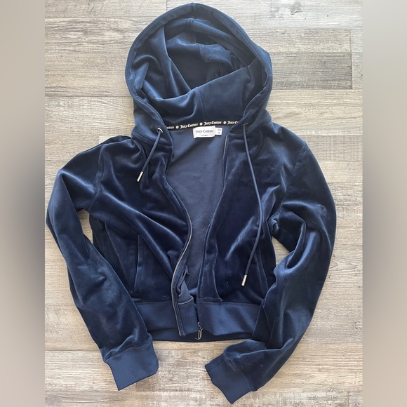 Juicy Couture Jacket - Picture 2 of 2